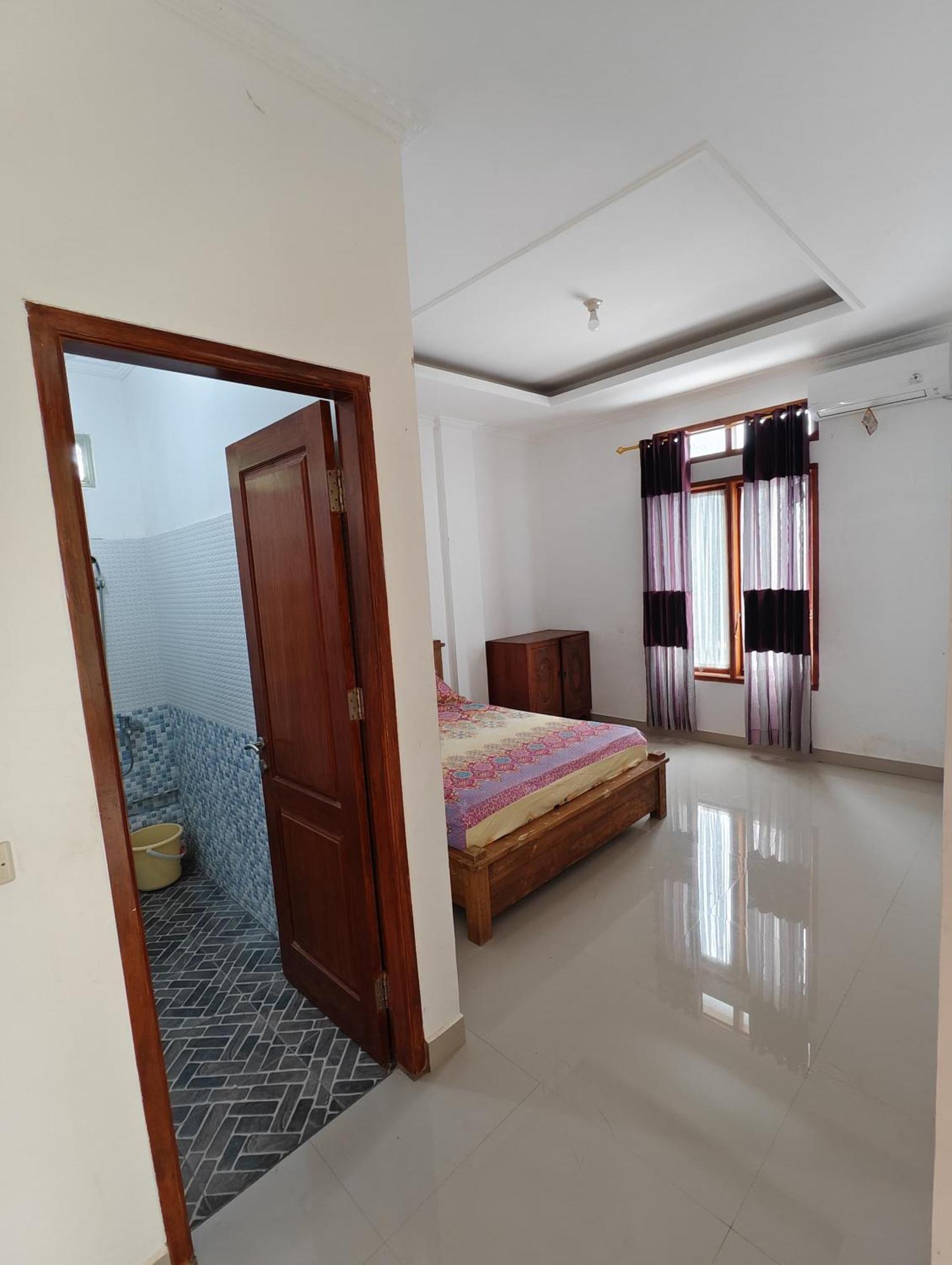 Ike'S Homestay Kuta  Экстерьер фото